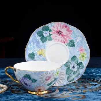 Çin Saray Tarzı Öğleden Sonra Masa Gereçleri Kültürel çay bardağı Zaman Yüksek Dereceli Kahve fincan ve çay tabağı Setleri Misafirler için Düğün Hediyeleri